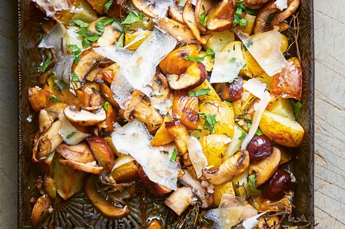 Tray-baked potatoes with mushrooms, chestnuts and sherry